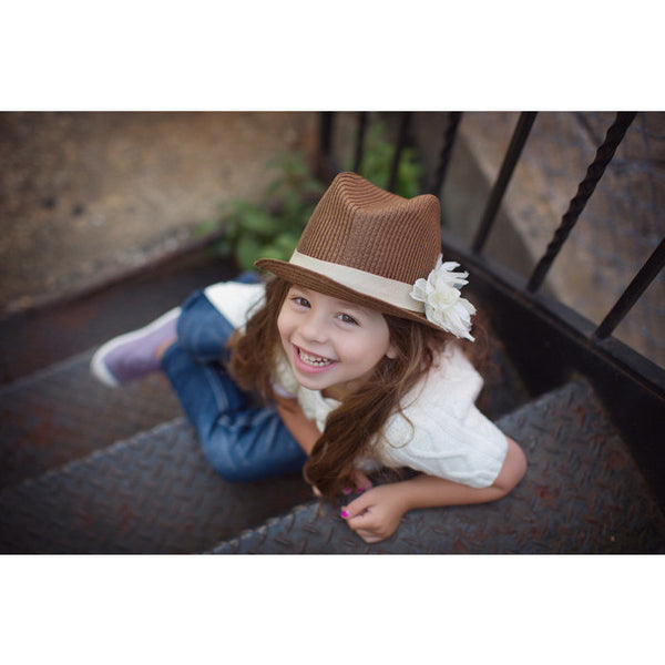 STRAW FEDORA HAT WITH FLOWER - Through my baby's eyes