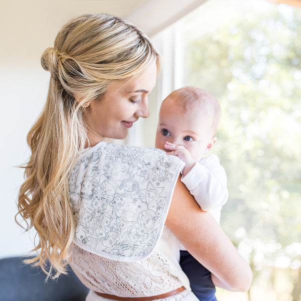 Unikiki/Monogram Burp Cloths - Through my baby's eyes